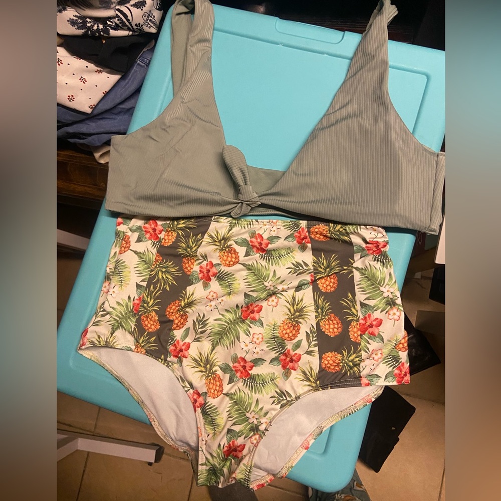 ModCloth Pineapple & Hibiscus Print Swimwear